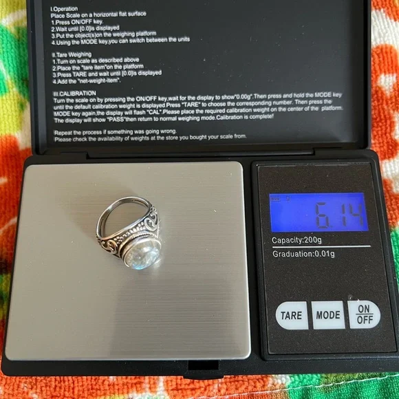 Sterling Silver Labradorite Cabochon Ring - Picture 12 of 12